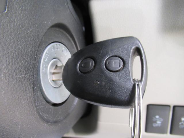 ムーヴＬ　ＳＡ２キーレスエントリー　アイドリングストップ　電動格納式ドアミラー　衝突被害軽減システム　レーンアシスト　エアコン　パワーステアリング　パワーウィンドウ　運転席エアバッグ　ＡＢＳ　ティーゼットデオプラス（岡山県）の中古車