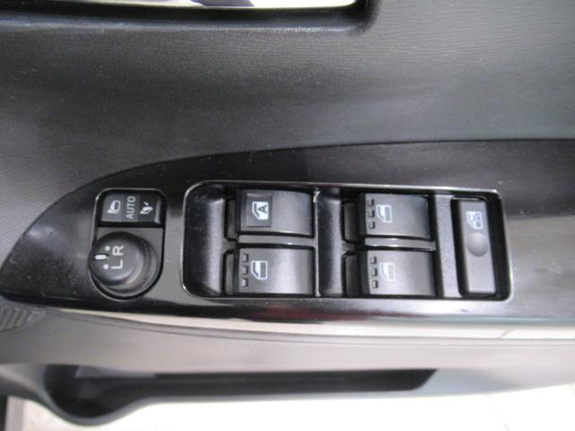 タントカスタムＲＳトップエディション　ＳＡ２両側パワースライドドア　オートライト　キーフリー　アイドリングストップ　ＵＳＢ入力端子　電動格納式ドアミラー　衝突被害軽減システム　レーンアシスト　ティーゼットデオプラス（岡山県）の中古車