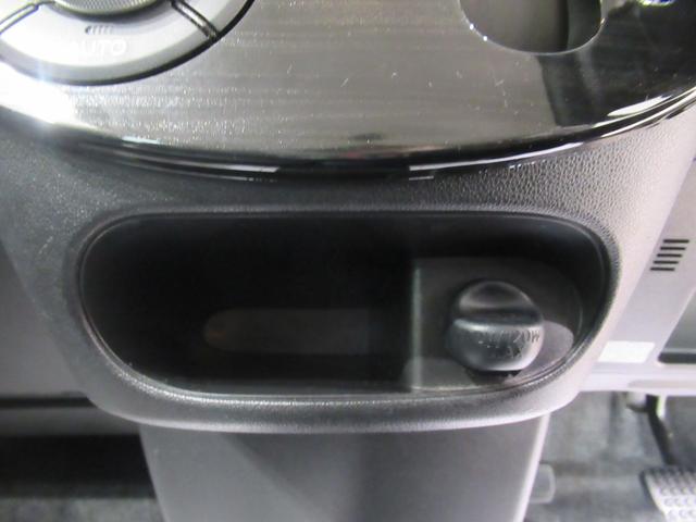 タントカスタムＲＳトップエディション　ＳＡ２両側パワースライドドア　オートライト　キーフリー　アイドリングストップ　ＵＳＢ入力端子　電動格納式ドアミラー　衝突被害軽減システム　レーンアシスト　ティーゼットデオプラス（岡山県）の中古車