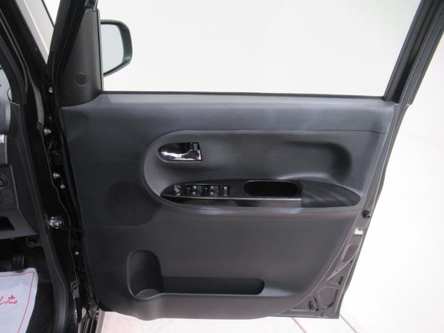 タントカスタムＲＳトップエディション　ＳＡ２両側パワースライドドア　オートライト　キーフリー　アイドリングストップ　ＵＳＢ入力端子　電動格納式ドアミラー　衝突被害軽減システム　レーンアシスト　ティーゼットデオプラス（岡山県）の中古車