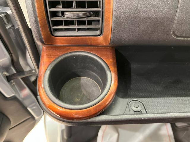 ハイゼットカーゴクルーズ　ＳＡ３両側スライドドア　キーレスエントリー　アイドリングストップ　ナビ　ＵＳＢ入力端子　Ｂｌｕｅｔｏｏｔｈ　衝突被害軽減システム　レーンアシスト　オートマチックハイビーム　ティーゼットデオプラス（岡山県）の中古車