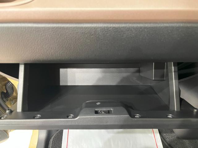 ムーヴキャンバスセオリーＧシートヒーター　両側パワースライドドア　オートライト　キーフリー　アイドリングストップ　バックモニター　ディスプレイオーディオ　ドライブレコーダー　ＵＳＢ入力端子　Ｂｌｕｅｔｏｏｔｈ（岡山県）の中古車