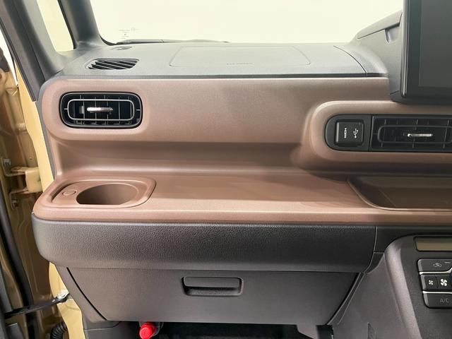 ムーヴキャンバスセオリーＧシートヒーター　両側パワースライドドア　オートライト　キーフリー　アイドリングストップ　バックモニター　ディスプレイオーディオ　ドライブレコーダー　ＵＳＢ入力端子　Ｂｌｕｅｔｏｏｔｈ（岡山県）の中古車