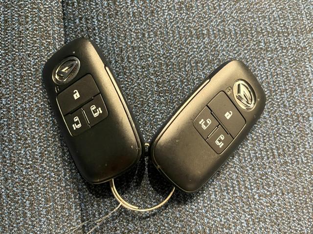 ムーヴキャンバスセオリーＧシートヒーター　両側パワースライドドア　オートライト　キーフリー　アイドリングストップ　バックモニター　ディスプレイオーディオ　ドライブレコーダー　ＵＳＢ入力端子　Ｂｌｕｅｔｏｏｔｈ（岡山県）の中古車