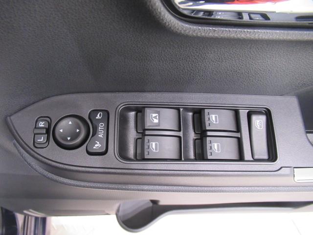 タントカスタムＲＳシートヒーター　両側パワースライドドア　オートライト　キーフリー　アイドリングストップ　パノラマモニター　ディスプレイオーディオ　ドライブレコーダー　ＵＳＢ入力端子　Ｂｌｕｅｔｏｏｔｈ（岡山県）の中古車