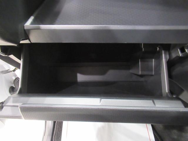 タントカスタムＲＳパノラマモニター　７インチナビ　ドライブレコーダー　両側パワースライドドア　シートヒーター　ＵＳＢ入力端子　Ｂｌｕｅｔｏｏｔｈ　オートライト　キーフリー　アイドリングストップ　ティーゼットデオプラス（岡山県）の中古車