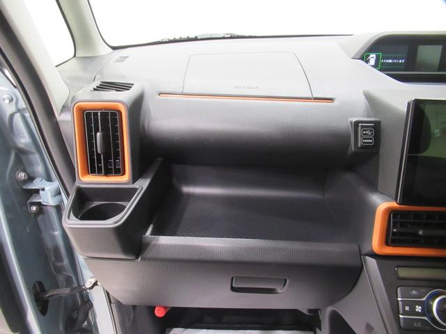 タントファンクロスシートヒーター　両側パワースライドドア　オートライト　キーフリー　アイドリングストップ　バックモニター　ディスプレイオーディオ　ドライブレコーダー　ＵＳＢ入力端子　Ｂｌｕｅｔｏｏｔｈ（岡山県）の中古車