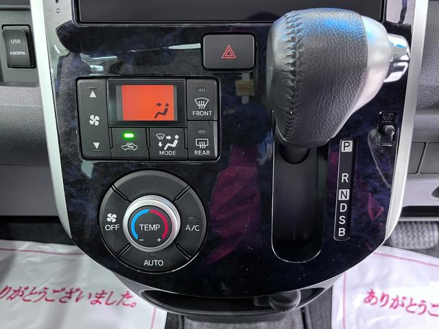 タントカスタムＲＳトップエディション　ＳＡ３シートヒーター　両側パワースライドドア　オートライト　キーフリー　アイドリングストップ　ＵＳＢ入力端子　衝突被害軽減システム　レーンアシスト　オートマチックハイビーム　ティーゼットデオプラス（岡山県）の中古車