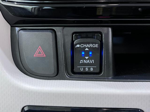 ムーヴＸリミテッド２　ＳＡ３シートヒーター　オートライト　キーフリー　アイドリングストップ　バックモニター　ナビ　ドライブレコーダー　ＵＳＢ入力端子　Ｂｌｕｅｔｏｏｔｈ　ティーゼットデオプラス（岡山県）の中古車