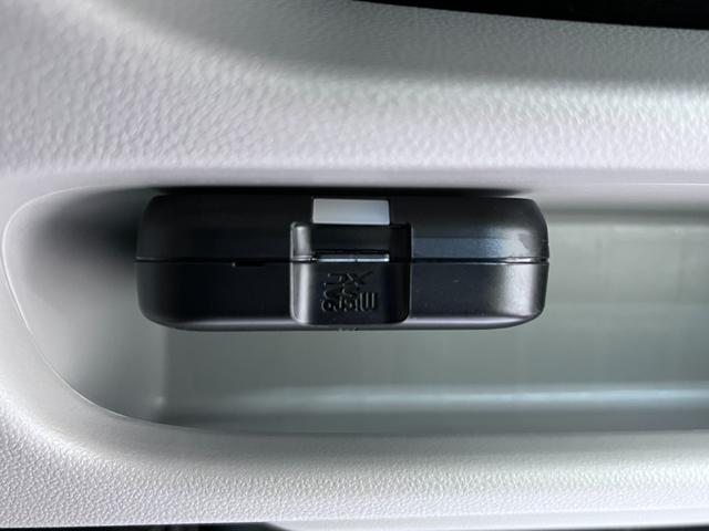 ムーヴＸリミテッド２　ＳＡ３シートヒーター　オートライト　キーフリー　アイドリングストップ　バックモニター　ナビ　ドライブレコーダー　ＵＳＢ入力端子　Ｂｌｕｅｔｏｏｔｈ　ティーゼットデオプラス（岡山県）の中古車