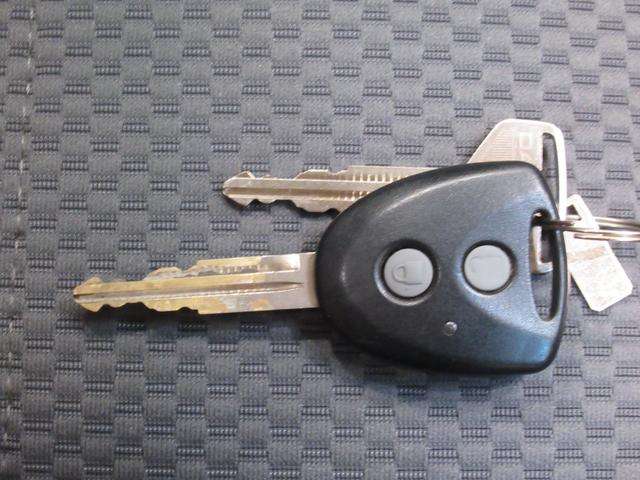 ハイゼットトラックエクストラ　ＳＡ３ｔ荷台作業灯　キーレスエントリー　衝突被害軽減システム　レーンアシスト　エアコン　パワーステアリング　パワーウィンドウ　運転席エアバッグ　ＡＢＳ　ティーゼットデオプラス（岡山県）の中古車