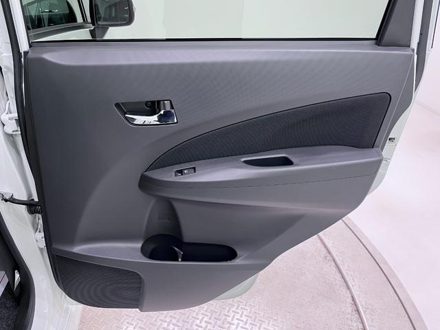 ムーヴカスタムＲＳオートライト　キーフリー　アイドリングストップ　ＣＤチューナー　電動格納式ドアミラー　エアコン　パワーステアリング　パワーウィンドウ　運転席エアバッグ　ＡＢＳ　ティーゼットデオプラス（岡山県）の中古車