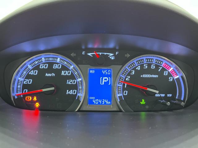 ムーヴカスタムＲＳオートライト　キーフリー　アイドリングストップ　ＣＤチューナー　電動格納式ドアミラー　エアコン　パワーステアリング　パワーウィンドウ　運転席エアバッグ　ＡＢＳ　ティーゼットデオプラス（岡山県）の中古車