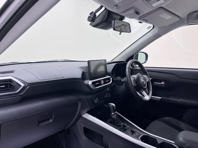 ロッキープレミアムＧバックモニター　９インチディスプレイオーディオ　ドライブレコーダー　シートヒーター　ＵＳＢ入力端子　Ｂｌｕｅｔｏｏｔｈ　オートライト　キーフリー　アイドリングストップ　ティーゼットデオプラス（岡山県）の中古車