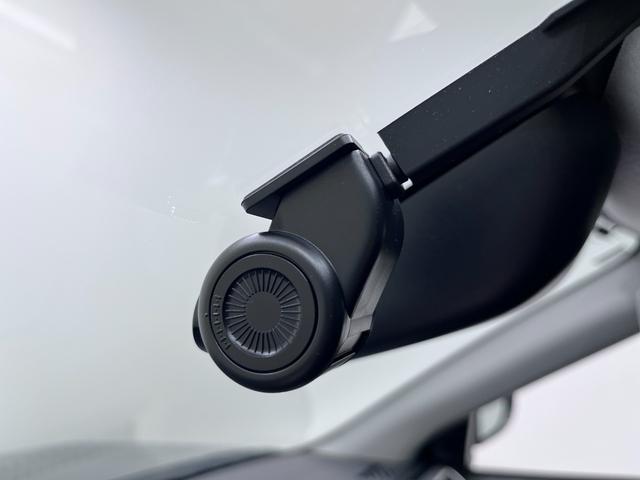 ロッキープレミアムＧバックモニター　９インチディスプレイオーディオ　ドライブレコーダー　シートヒーター　ＵＳＢ入力端子　Ｂｌｕｅｔｏｏｔｈ　オートライト　キーフリー　アイドリングストップ　ティーゼットデオプラス（岡山県）の中古車