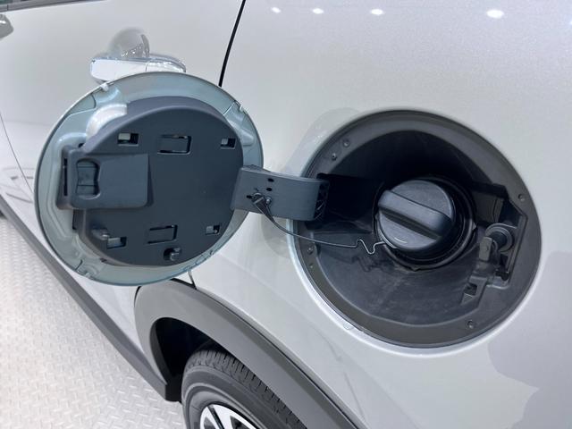 ロッキープレミアムＧバックモニター　９インチディスプレイオーディオ　ドライブレコーダー　シートヒーター　ＵＳＢ入力端子　Ｂｌｕｅｔｏｏｔｈ　オートライト　キーフリー　アイドリングストップ　ティーゼットデオプラス（岡山県）の中古車