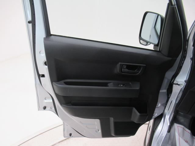 ハイゼットカーゴデラックスＡＭ／ＦＭラジオ　両側スライドドア　キーレスエントリー　アイドリングストップ　衝突被害軽減システム　レーンアシスト　オートマチックハイビーム　ティーゼットデオプラス（岡山県）の中古車