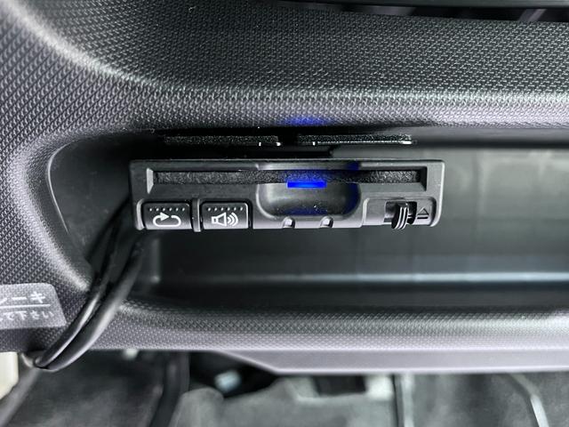 ムーヴカスタムＸキーフリー　アイドリングストップ　電動格納式ドアミラー　エアコン　パワーステアリング　パワーウィンドウ　運転席エアバッグ　ＡＢＳ　ティーゼットデオプラス（岡山県）の中古車