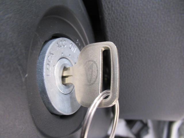 ハイゼットトラックジャンボスタンダード4WD AM/FMラジオ オートライト アイドリングストップ 衝突被害軽減システム レーンアシスト オートマチックハイビーム ティーゼットデオプラス(岡山県)の中古車