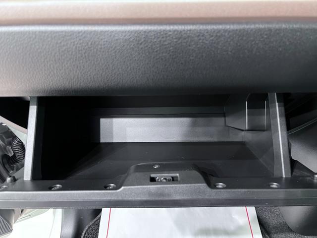 ムーヴキャンバスセオリーＧターボパノラマモニター　７インチナビ　両側パワースライドドア　シートヒーター　ＵＳＢ入力端子　Ｂｌｕｅｔｏｏｔｈ　ホッとカップホルダー　オートライト　キーフリー　アイドリングストップ　ティーゼットデオプラス（岡山県）の中古車