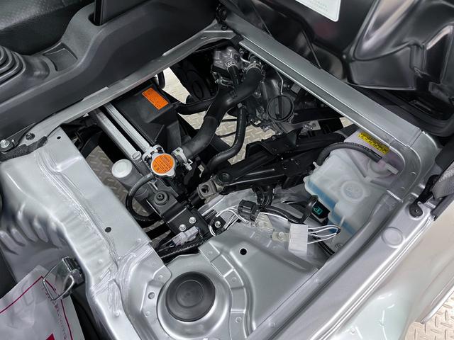 ハイゼットトラックスタンダードＭＴ５速　ＡＭ／ＦＭラジオ　オートライト　アイドリングストップ　衝突被害軽減システム　レーンアシスト　オートマチックハイビーム　ティーゼットデオプラス（岡山県）の中古車