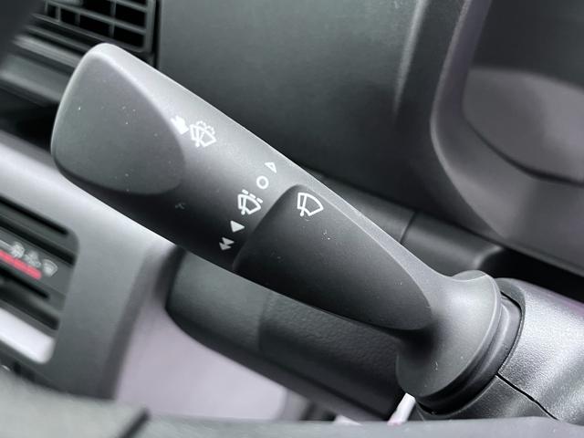 ハイゼットトラックスタンダードＭＴ５速　ＡＭ／ＦＭラジオ　オートライト　アイドリングストップ　衝突被害軽減システム　レーンアシスト　オートマチックハイビーム　ティーゼットデオプラス（岡山県）の中古車