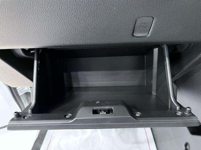 ハイゼットトラックスタンダードＭＴ５速　ＡＭ／ＦＭラジオ　オートライト　アイドリングストップ　衝突被害軽減システム　レーンアシスト　オートマチックハイビーム　ティーゼットデオプラス（岡山県）の中古車