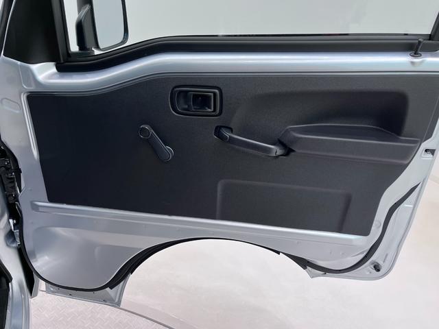 ハイゼットトラックスタンダードＭＴ５速　ＡＭ／ＦＭラジオ　オートライト　アイドリングストップ　衝突被害軽減システム　レーンアシスト　オートマチックハイビーム　ティーゼットデオプラス（岡山県）の中古車