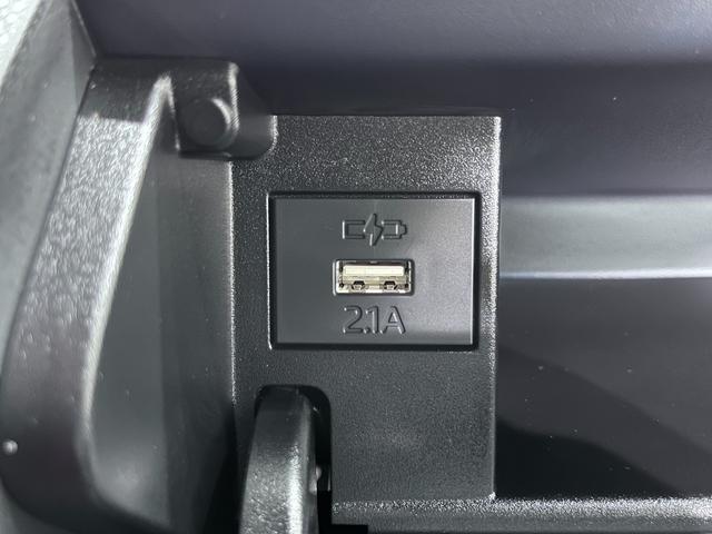 タントカスタムＲＳパノラマモニター　７インチナビ　ドライブレコーダー　両側パワースライドドア　シートヒーター　ＵＳＢ入力端子　Ｂｌｕｅｔｏｏｔｈ　オートライト　キーフリー　アイドリングストップ　ティーゼットデオプラス（岡山県）の中古車