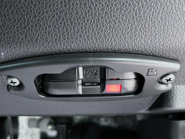 ムーヴＲＳパノラマモニター　１０インチナビ　ドライブレコーダー　両側パワースライドドア　ＵＳＢ入力端子　Ｂｌｕｅｔｏｏｔｈ　オートライト　キーフリー　アイドリングストップ　ティーゼットデオプラス（岡山県）の中古車