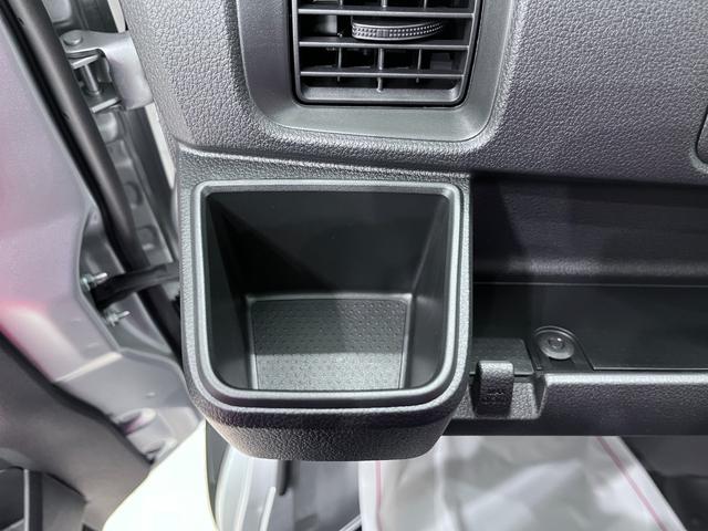 ハイゼットカーゴデラックス両側スライドドア　ＡＭ／ＦＭラジオ　キーレスエントリー　アイドリングストップ　衝突被害軽減システム　レーンアシスト　オートマチックハイビーム　ティーゼットデオプラス（岡山県）の中古車