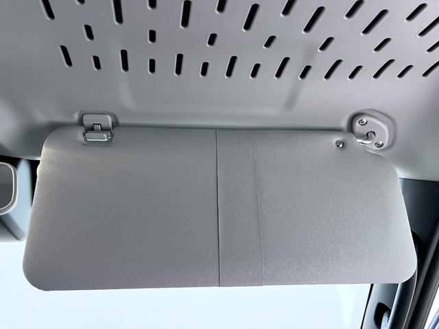 ハイゼットカーゴデラックス両側スライドドア　ＡＭ／ＦＭラジオ　キーレスエントリー　アイドリングストップ　衝突被害軽減システム　レーンアシスト　オートマチックハイビーム　ティーゼットデオプラス（岡山県）の中古車