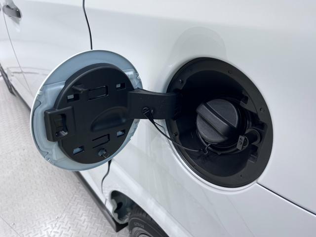 ムーヴＧパノラマモニター　１０インチナビ　ドライブレコーダー　左側パワースライドドア　ＵＳＢ入力端子　Ｂｌｕｅｔｏｏｔｈ　オートライト　キーフリー　アイドリングストップ　ティーゼットデオプラス（岡山県）の中古車