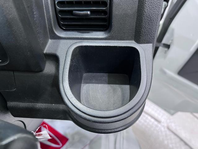 ハイゼットトラックスタンダード農用スペシャル　ＳＡ３ｔ４ＷＤ　ＭＴ５速　ＬＥＤヘッドランプ　ＡＭ／ＦＭラジオ　荷台作業灯　衝突被害軽減システム　レーンアシスト　ティーゼットデオプラス（岡山県）の中古車