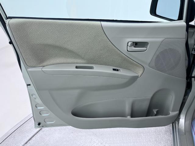 ムーヴXスペシャルキーレスエントリー CDチューナー 電動格納式ドアミラー エアコン パワーステアリング パワーウィンドウ 運転席エアバッグ ABS ティーゼットデオプラス(岡山県)の中古車