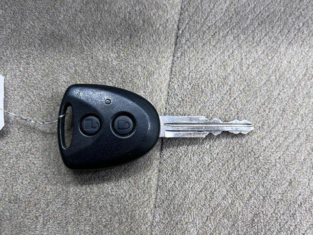 ムーヴXスペシャルキーレスエントリー CDチューナー 電動格納式ドアミラー エアコン パワーステアリング パワーウィンドウ 運転席エアバッグ ABS ティーゼットデオプラス(岡山県)の中古車