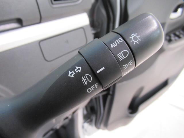 タントカスタムＲＳトップエディション　ＳＡ両側パワースライドドア　オートライト　キーフリー　アイドリングストップ　電動格納式ドアミラー　衝突被害軽減システム　エアコン　パワーステアリング　パワーウィンドウ　運転席エアバッグ　ＡＢＳ（岡山県）の中古車