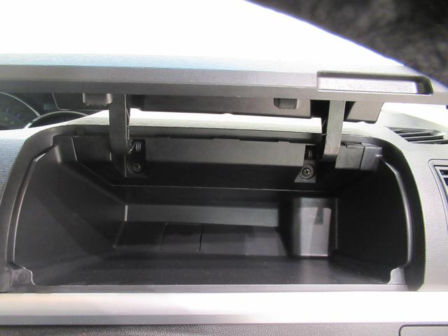 タントカスタムＲＳトップエディション　ＳＡ両側パワースライドドア　オートライト　キーフリー　アイドリングストップ　電動格納式ドアミラー　衝突被害軽減システム　エアコン　パワーステアリング　パワーウィンドウ　運転席エアバッグ　ＡＢＳ（岡山県）の中古車