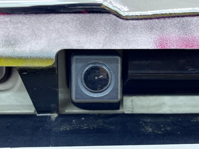 タントカスタムＸトップエディション　ＳＡ３シートヒーター　左側パワースライドドア　オートライト　キーフリー　アイドリングストップ　ＵＳＢ入力端子　電動格納式ドアミラー　衝突被害軽減システム　レーンアシスト　オートマチックハイビーム（岡山県）の中古車