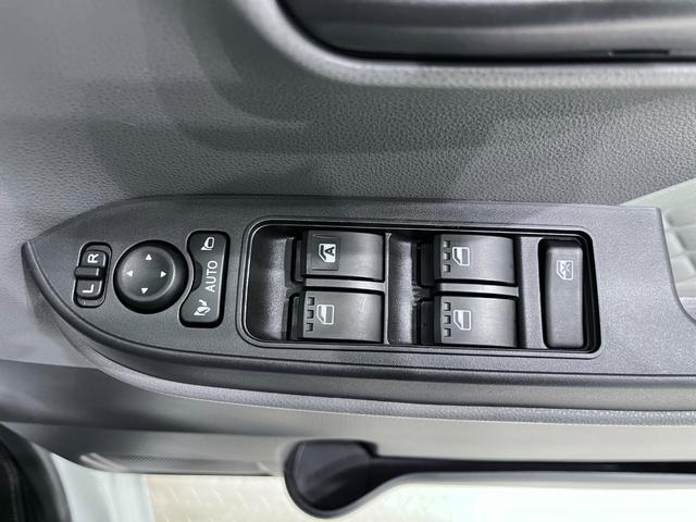 タントＸセレクション左側パワースライドドア　オートライト　キーフリー　アイドリングストップ　バックモニター　ナビ　ドライブレコーダー　ＵＳＢ入力端子　Ｂｌｕｅｔｏｏｔｈ　ティーゼットデオプラス（岡山県）の中古車