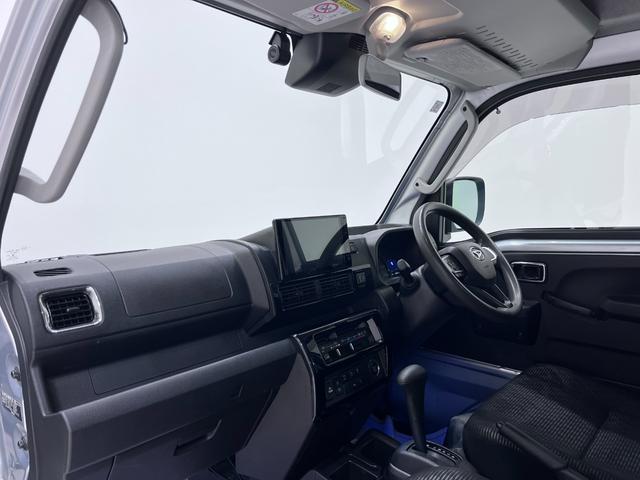 ハイゼットトラックジャンボエクストラLEDヘッドランプ 4WD 荷台作業灯 電動格納式ドアミラー オートライト キーフリー アイドリングストップ バックモニター ディスプレイオーディオ ドライブレコーダー ティーゼットデオプラス(岡山県)の中古車