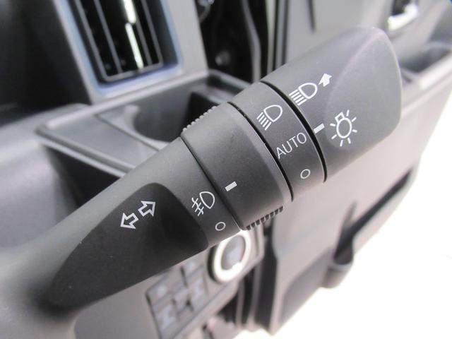 タントカスタムＲＳパノラマモニター　７インチナビ　ドライブレコーダー　両側パワースライドドア　シートヒーター　ＵＳＢ入力端子　Ｂｌｕｅｔｏｏｔｈ　オートライト　キーフリー　ティーゼットデオプラス　エコアイドル非装着車（岡山県）の中古車