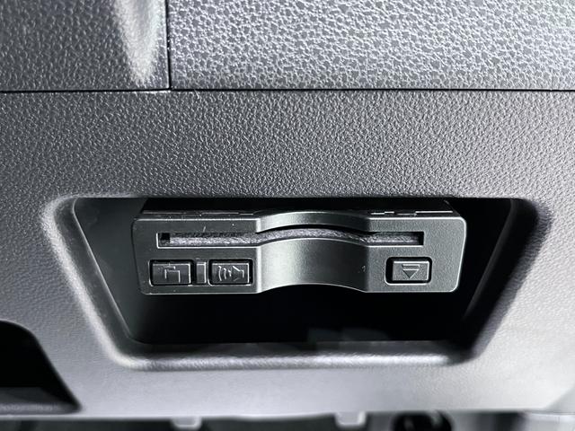 タントカスタムＲＳトップエディション　ＳＡ３シートヒーター　両側パワースライドドア　オートライト　キーフリー　アイドリングストップ　ＵＳＢ入力端子　衝突被害軽減システム　レーンアシスト　オートマチックハイビーム　ティーゼットデオプラス（岡山県）の中古車