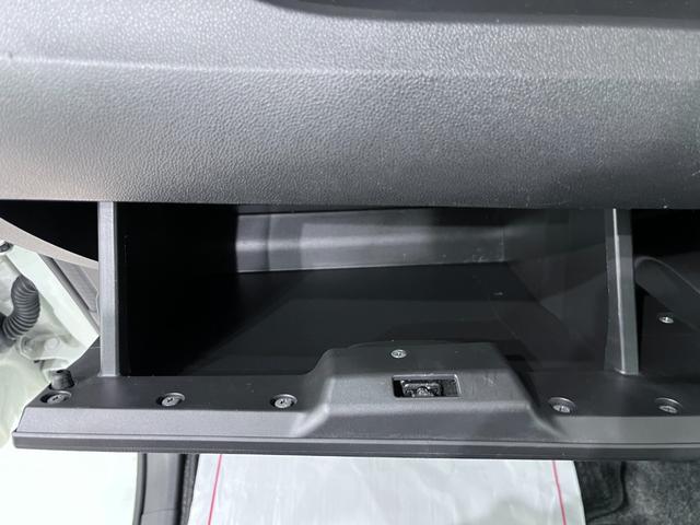 タントカスタムＲＳトップエディション　ＳＡ３シートヒーター　両側パワースライドドア　オートライト　キーフリー　アイドリングストップ　ＵＳＢ入力端子　衝突被害軽減システム　レーンアシスト　オートマチックハイビーム　ティーゼットデオプラス（岡山県）の中古車