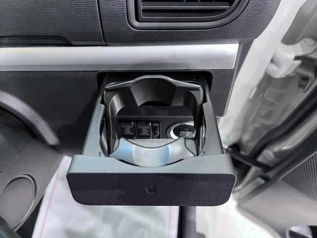 タントカスタムＲＳトップエディション　ＳＡ３シートヒーター　両側パワースライドドア　オートライト　キーフリー　アイドリングストップ　ＵＳＢ入力端子　衝突被害軽減システム　レーンアシスト　オートマチックハイビーム　ティーゼットデオプラス（岡山県）の中古車