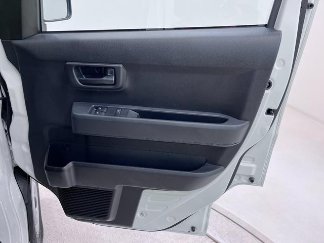 ハイゼットカーゴデラックスAM/FMラジオ 両側スライドドア オートライト キーレスエントリー アイドリングストップ 衝突被害軽減システム レーンアシスト オートマチックハイビーム ティーゼットデオプラス(岡山県)の中古車