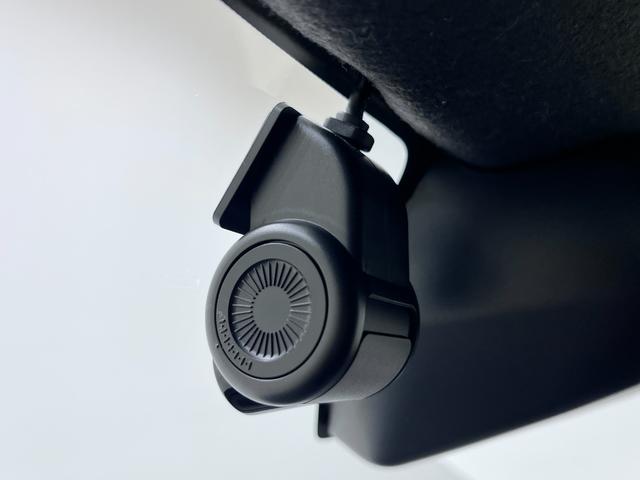 タントカスタムＲＳリミテッドパノラマモニター　７インチナビ　ドライブレコーダー　両側パワースライドドア　シートヒーター　ＵＳＢ入力端子　Ｂｌｕｅｔｏｏｔｈ　オートライト　キーフリー　アイドリングストップ　ティーゼットデオプラス（岡山県）の中古車