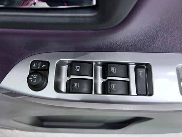 キャストスタイルＧ　ＶＳ　ＳＡ３シートヒーター　オートライト　キーフリー　アイドリングストップ　パノラマモニター　ナビ　ドライブレコーダー　ＵＳＢ入力端子　Ｂｌｕｅｔｏｏｔｈ　ティーゼットデオプラス（岡山県）の中古車