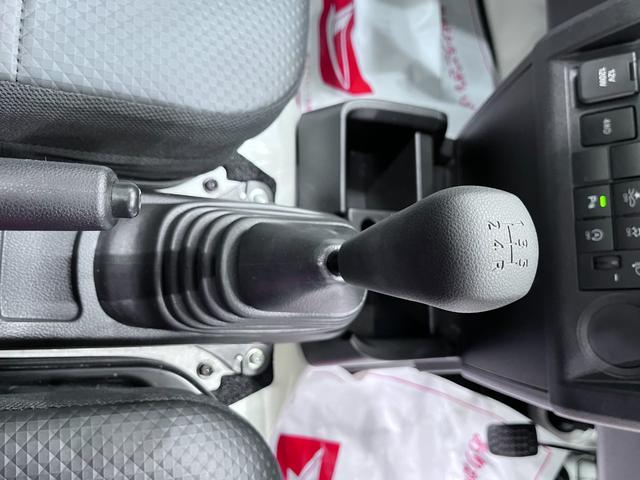 ハイゼットトラックスタンダード４ＷＤ　ＭＴ５速　ＡＭ／ＦＭラジオ　オートライト　アイドリングストップ　衝突被害軽減システム　レーンアシスト　オートマチックハイビーム　ティーゼットデオプラス（岡山県）の中古車