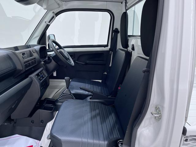 ハイゼットトラックスタンダード４ＷＤ　ＭＴ５速　ＡＭ／ＦＭラジオ　オートライト　アイドリングストップ　衝突被害軽減システム　レーンアシスト　オートマチックハイビーム　ティーゼットデオプラス（岡山県）の中古車